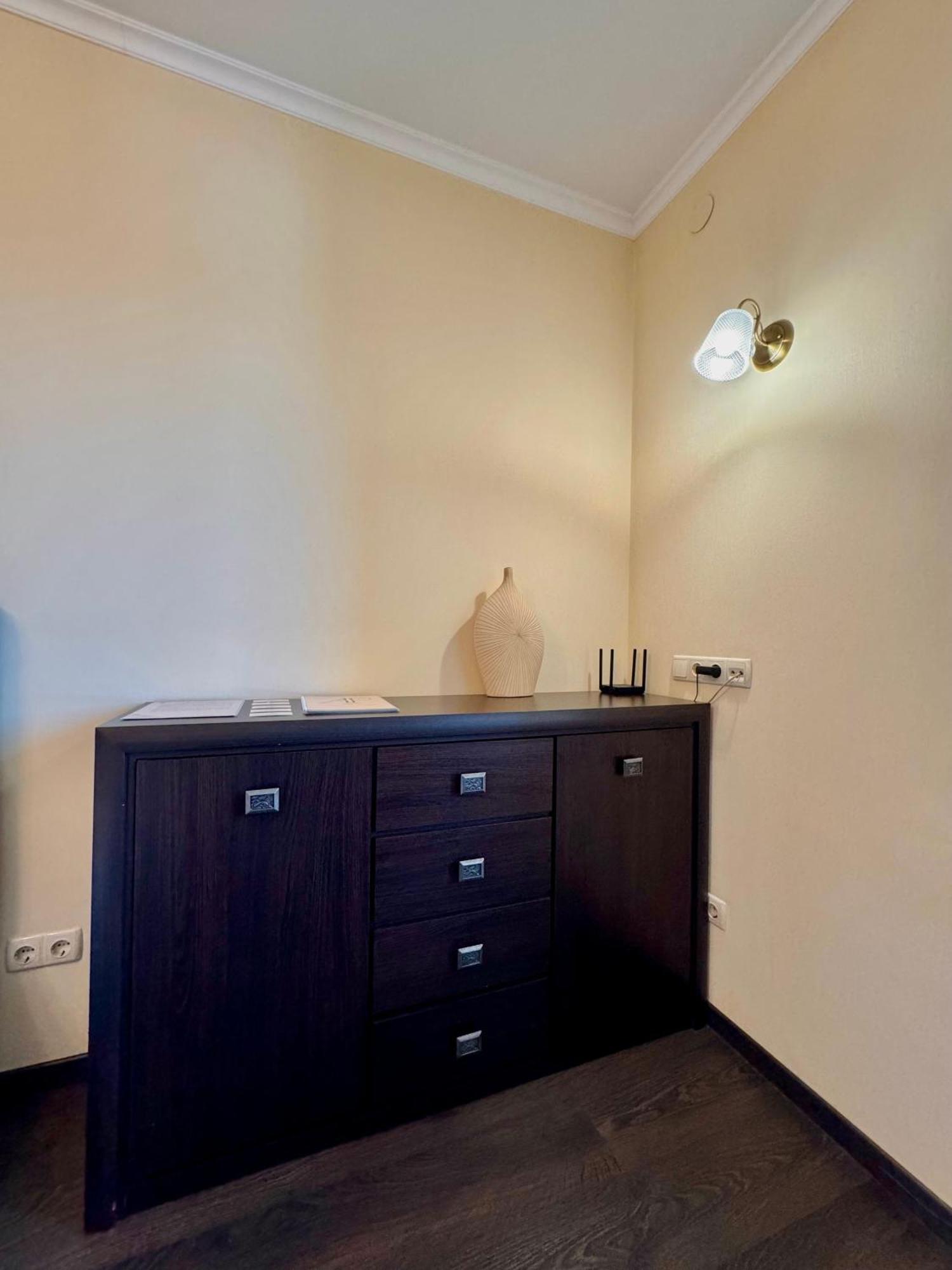 Apartpoltava Світлі Просторі Апартаменти 80М2 , 2-Окремі Кімнати, Новобудова Центр Чек Банківський Εξωτερικό φωτογραφία