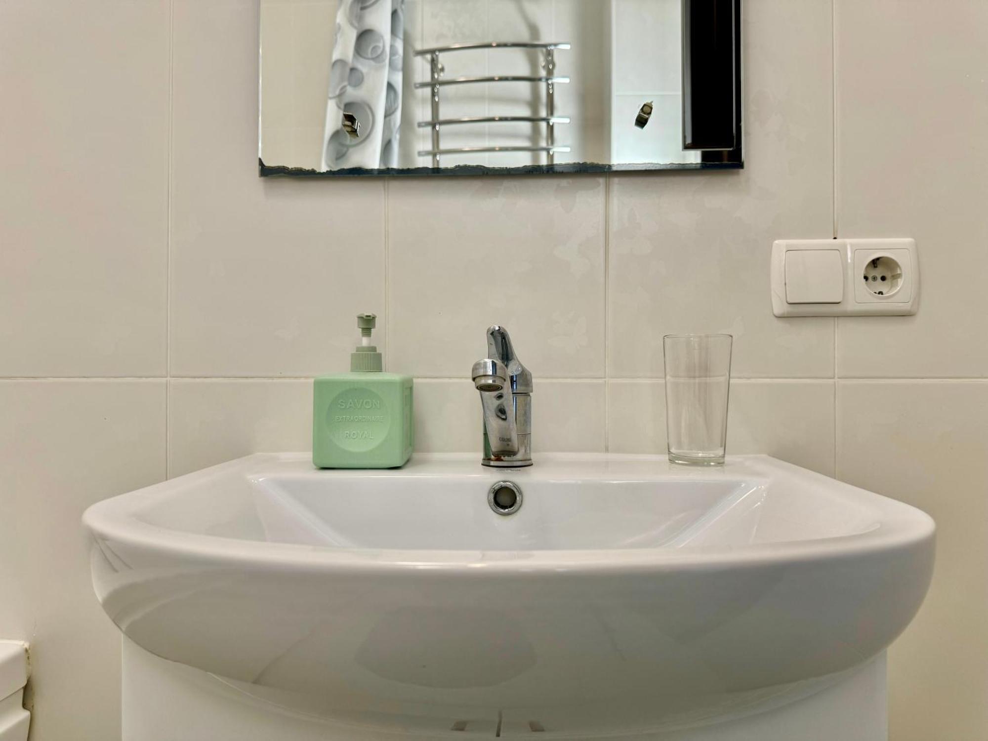 Apartpoltava Світлі Просторі Апартаменти 80М2 , 2-Окремі Кімнати, Новобудова Центр Чек Банківський Εξωτερικό φωτογραφία